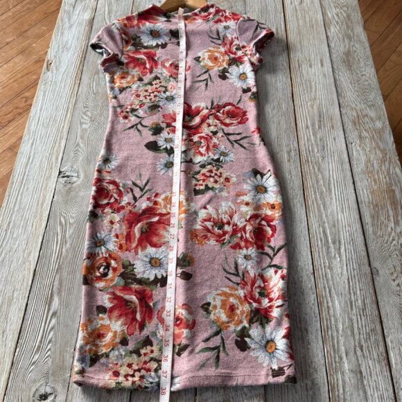 Iris Ladies Dress NWOT size small - Picture 4 of 5